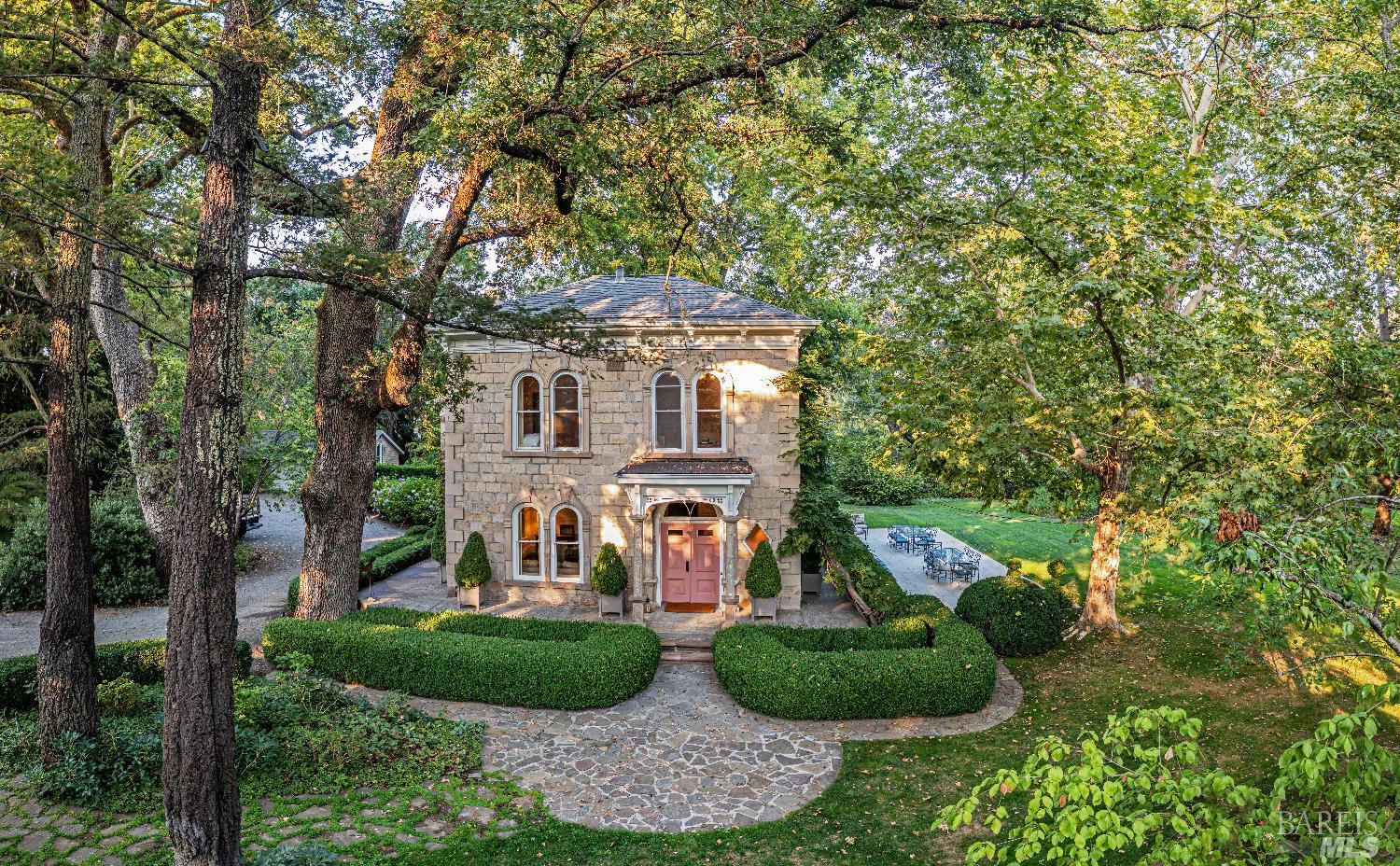 1105 Lodi Lane