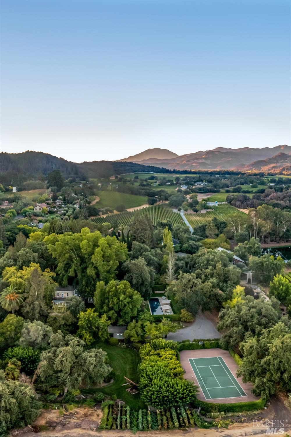 1105 Lodi Lane