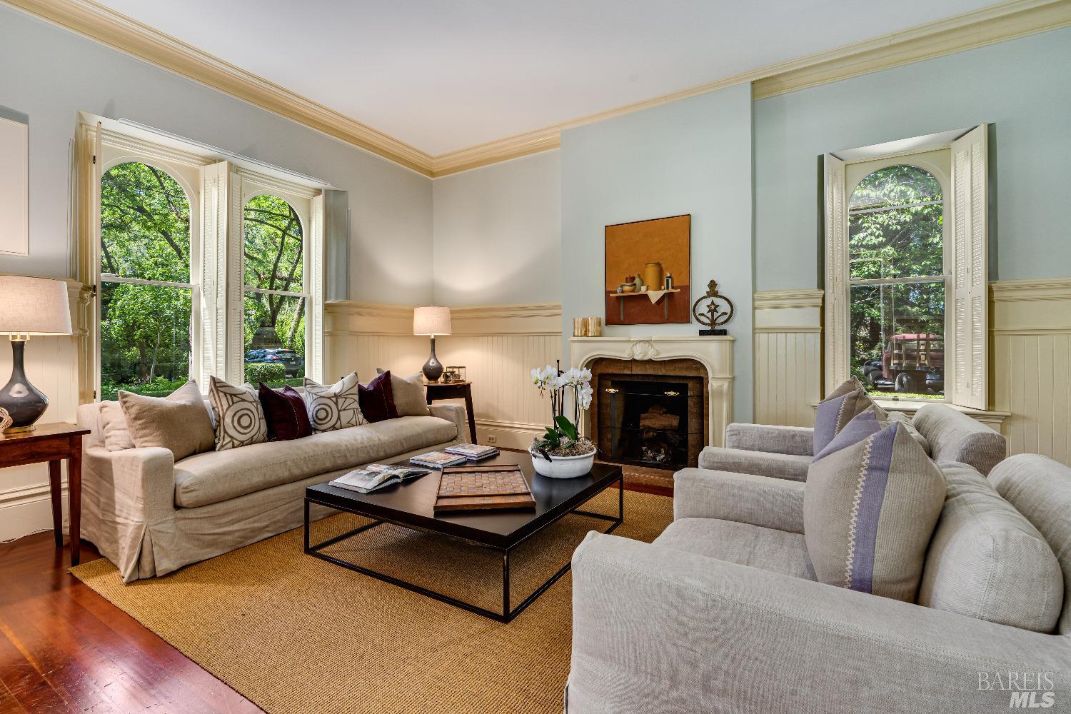 1105 Lodi Lane