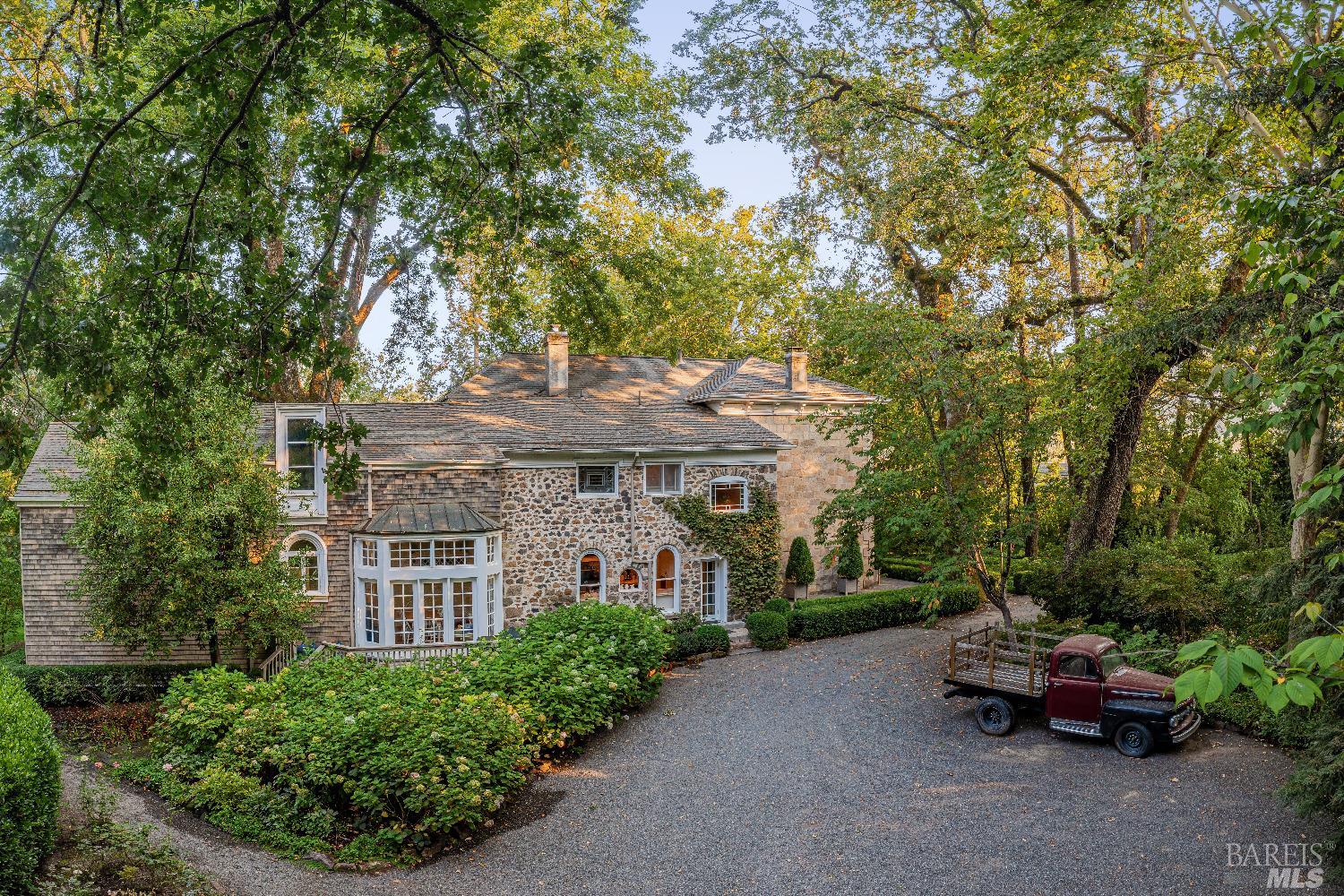 1105 Lodi Lane