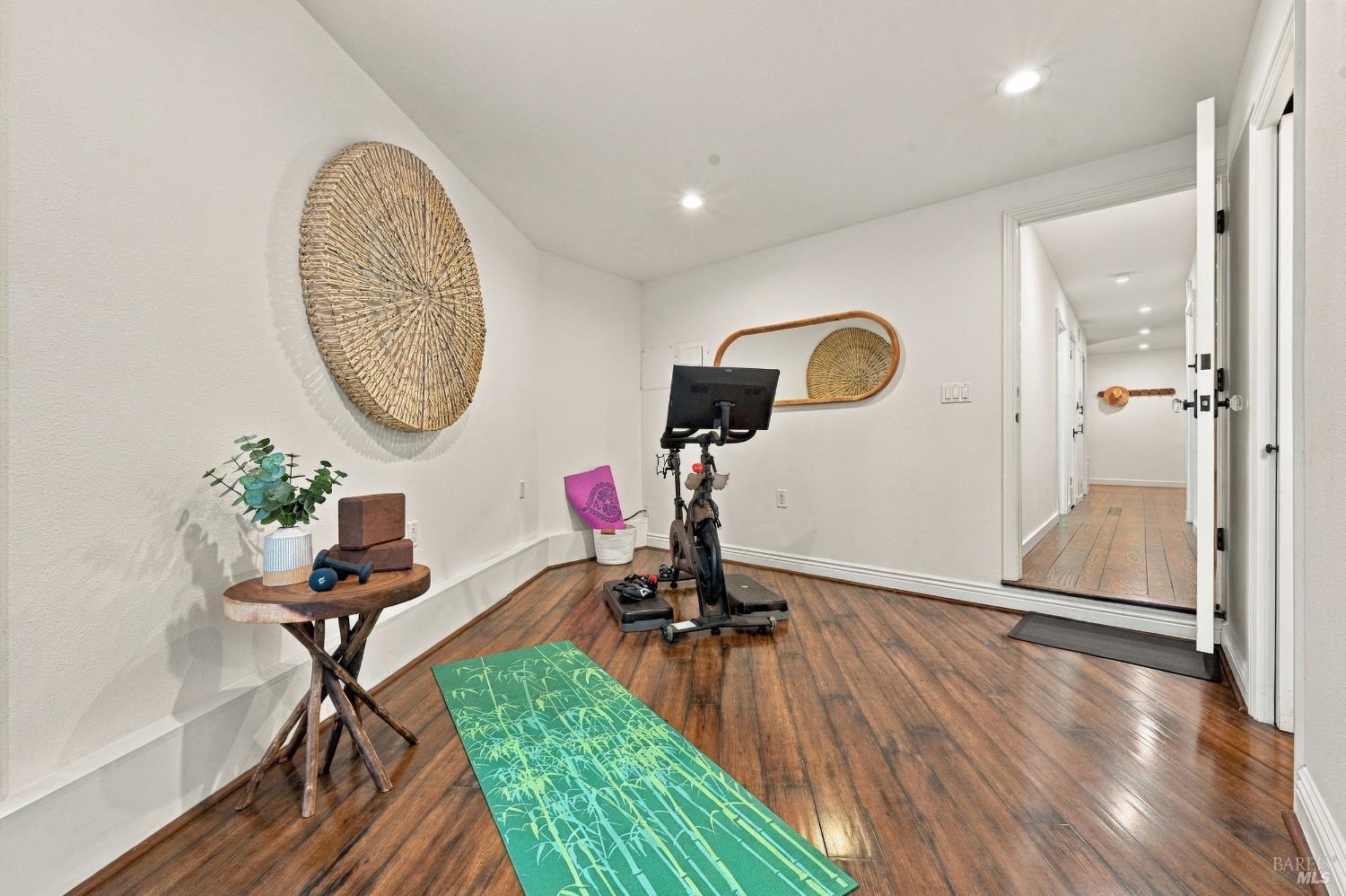 50 Oakcrest Court