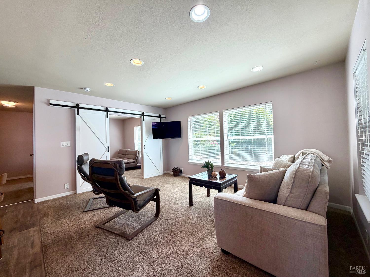 317 Mark Way