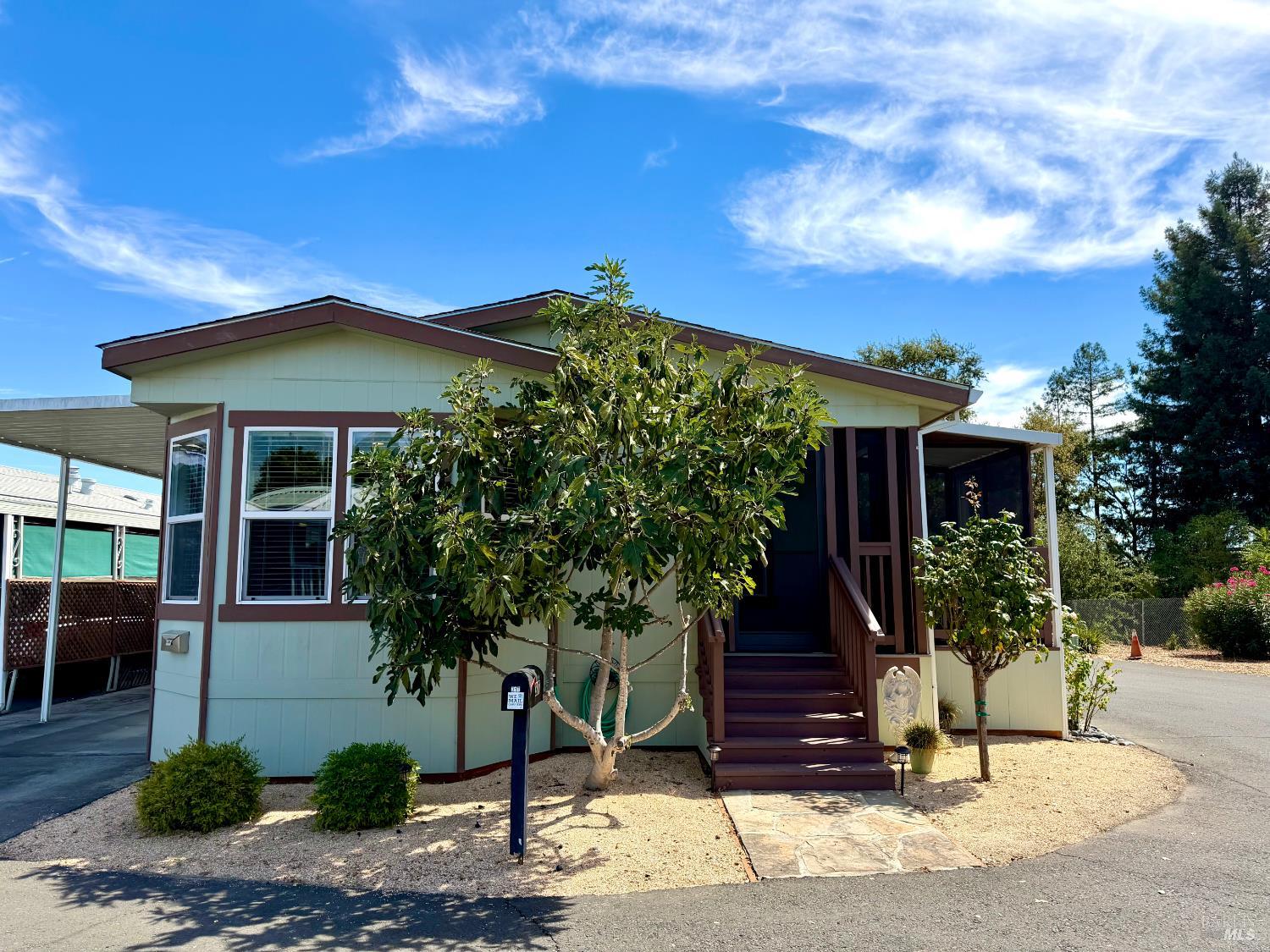 317 Mark Way