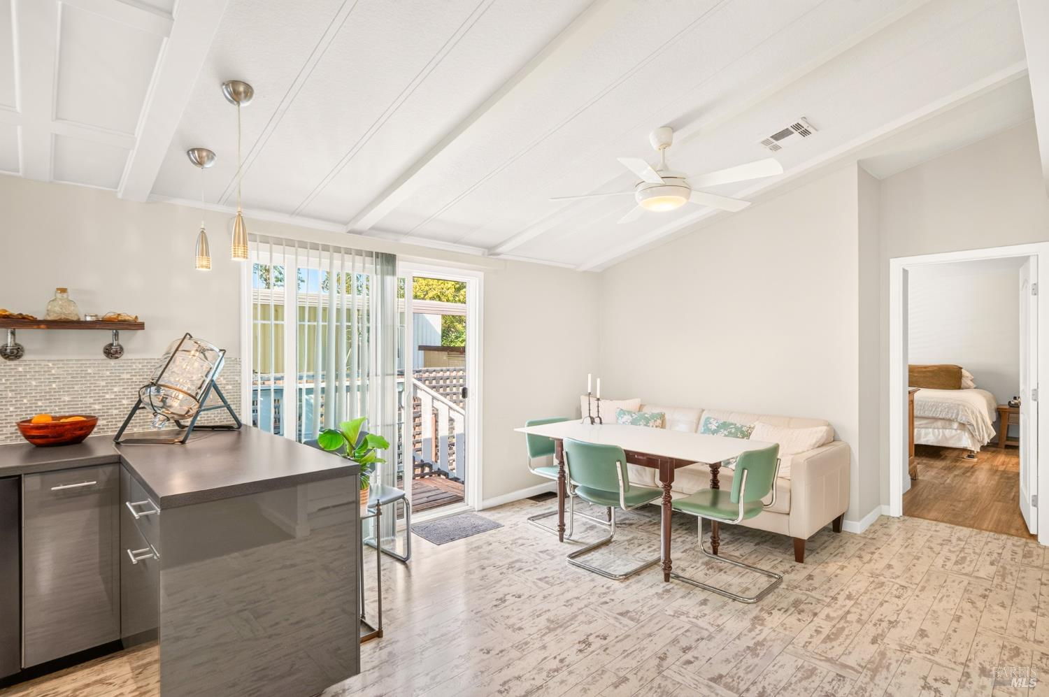 6468 Washington Street Unit: #66