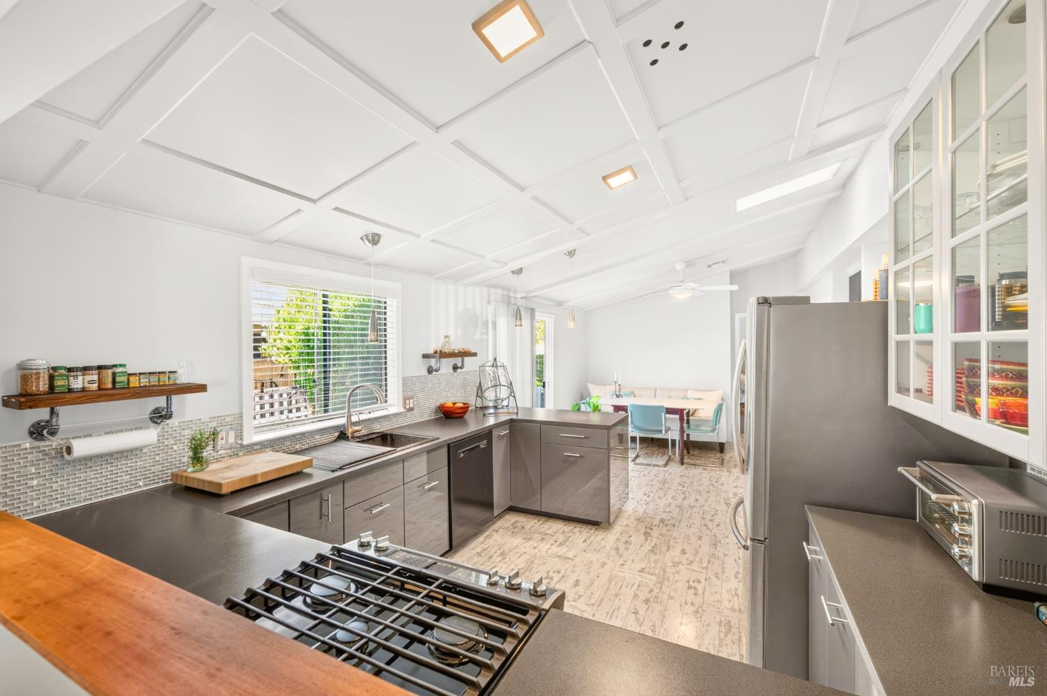6468 Washington Street Unit: #66