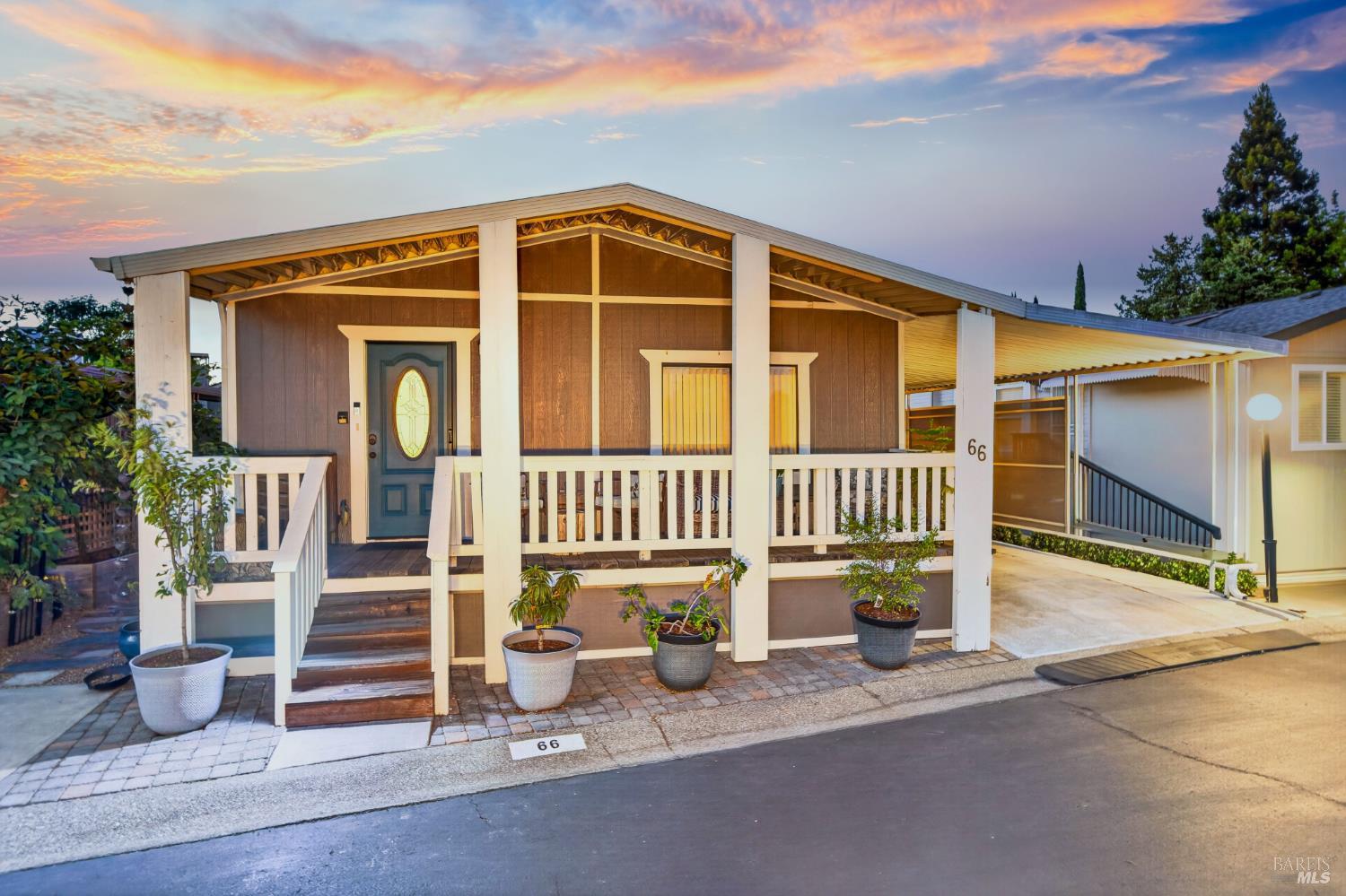 6468 Washington Street Unit: #66