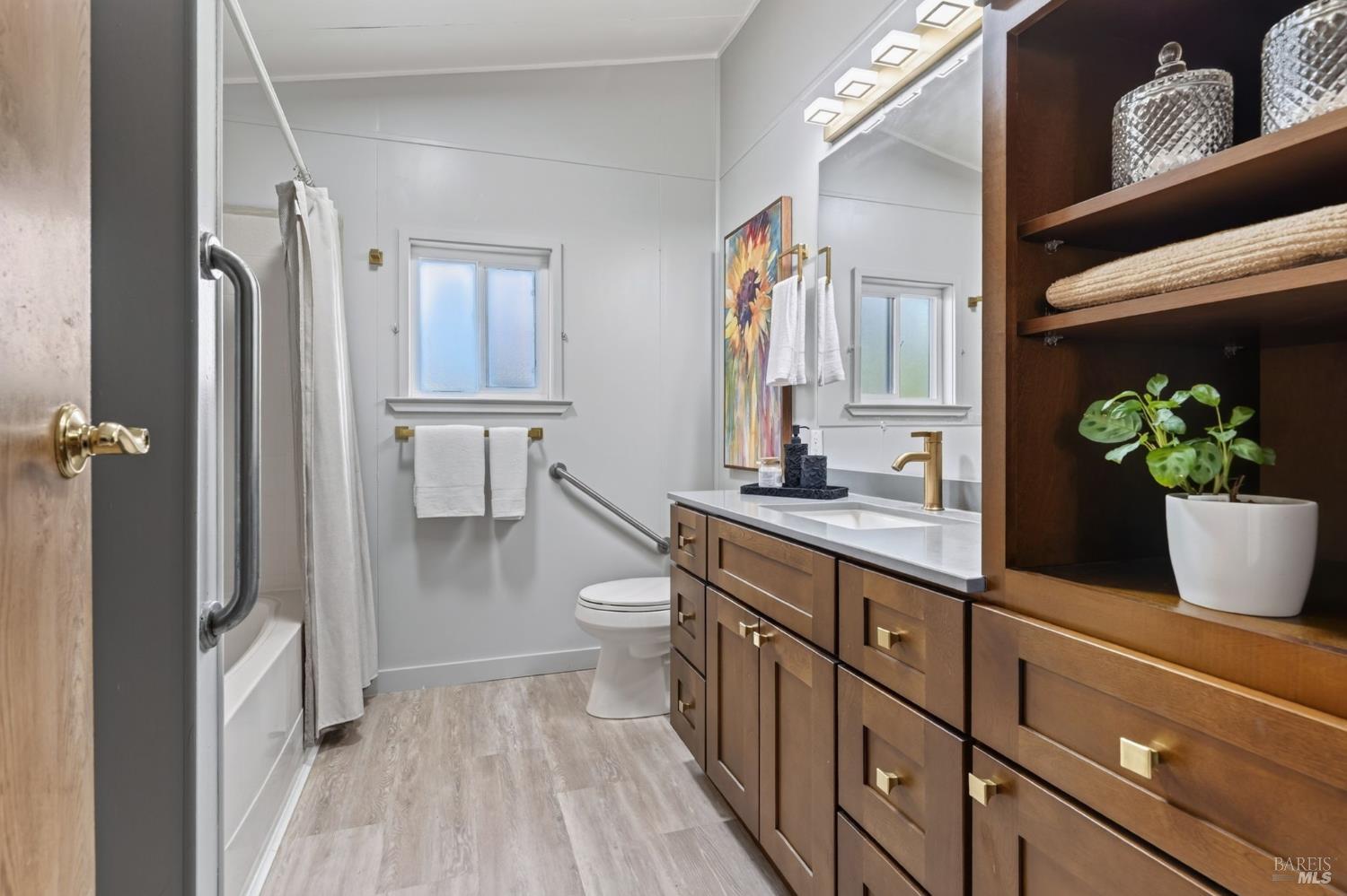6468 Washington Street Unit: #80