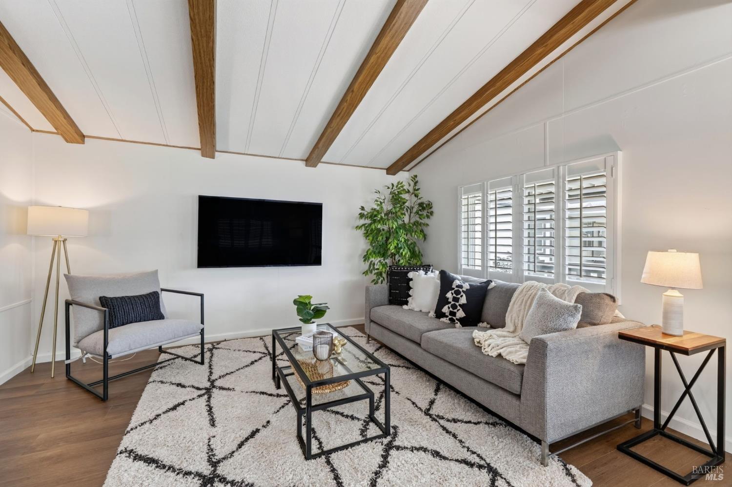 6468 Washington Street Unit: #80