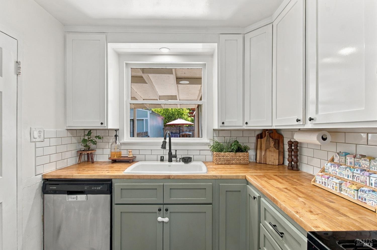 129 Dewitt Avenue