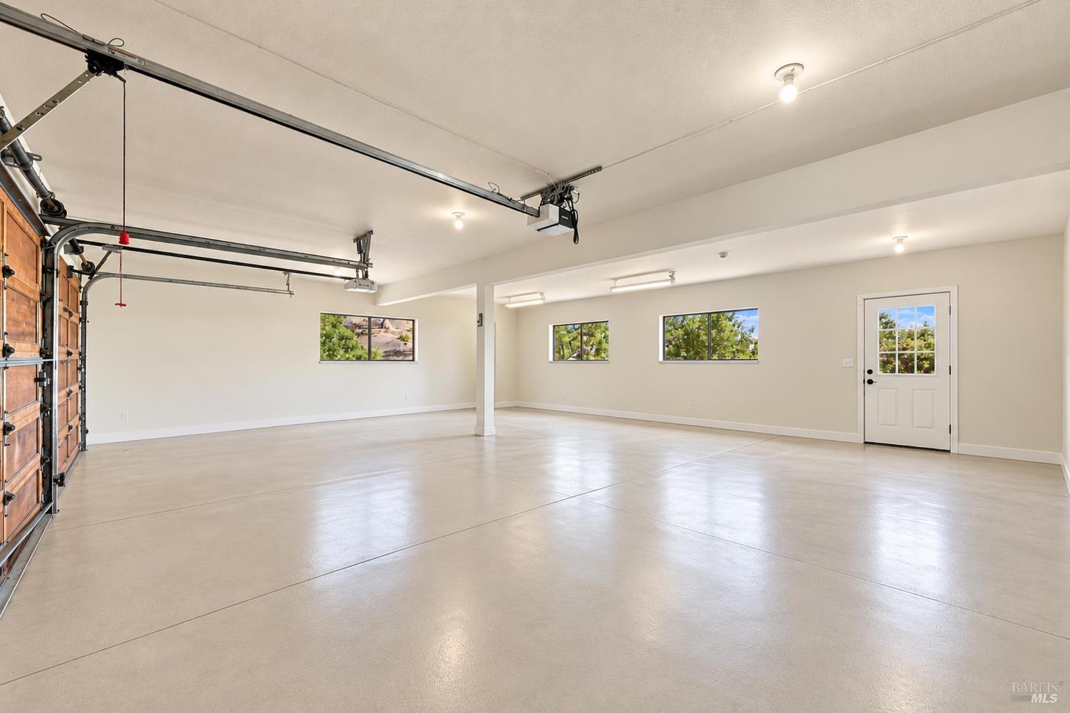 9 Burning Tree Court