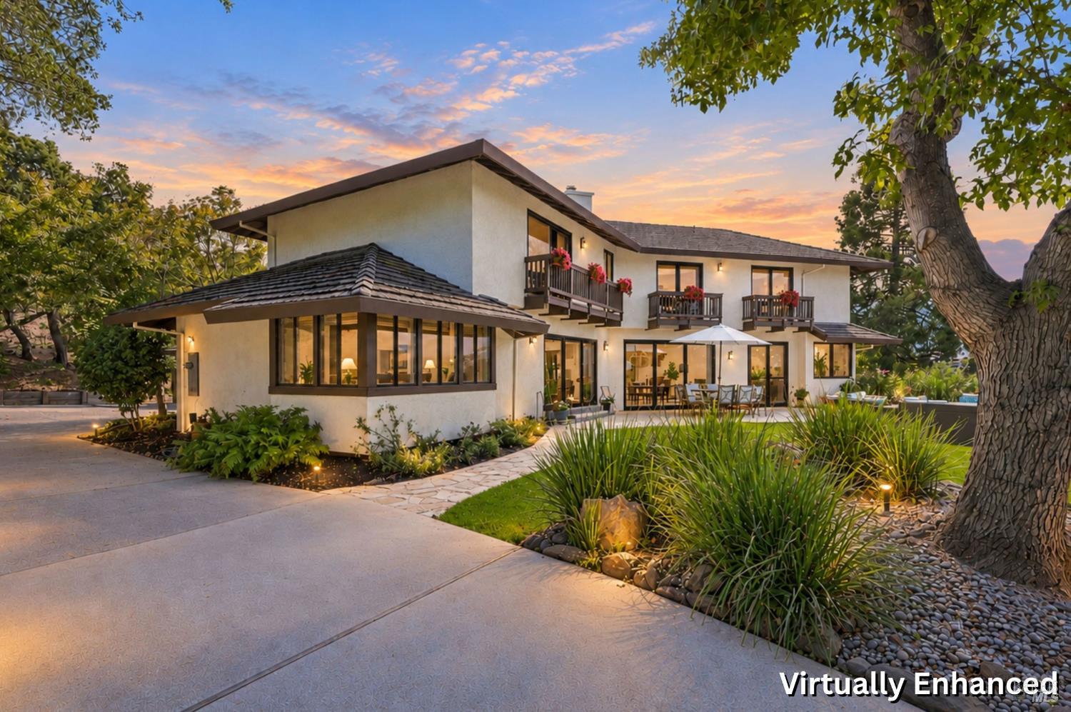 9 Burning Tree Court