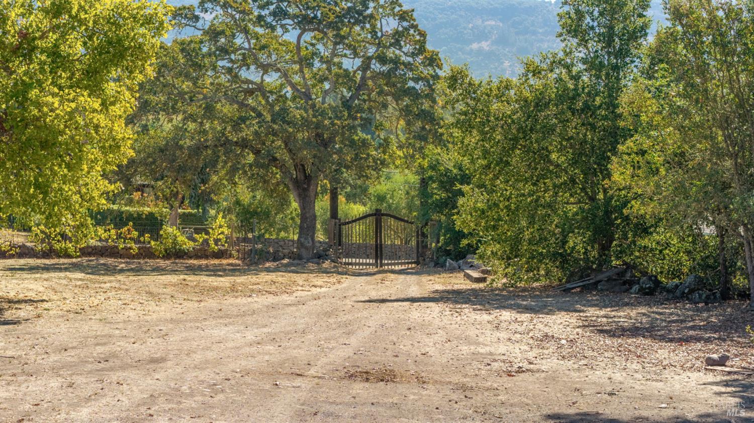 2265 Loma Heights Road