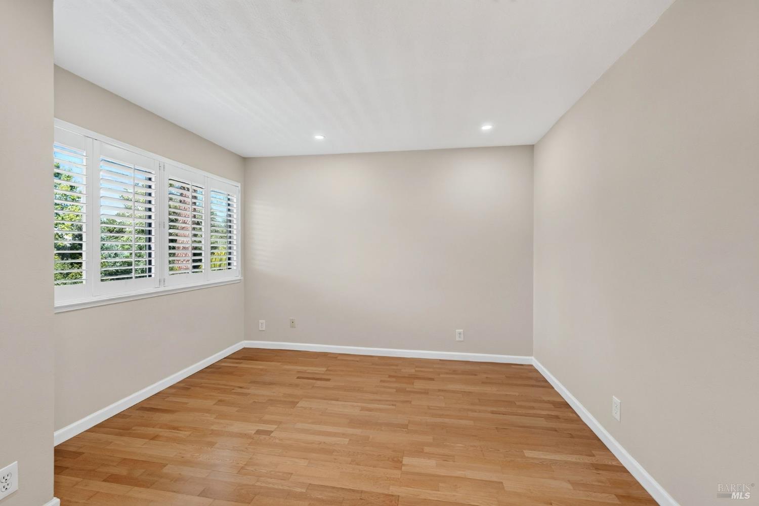 3576 Shelter Creek Drive