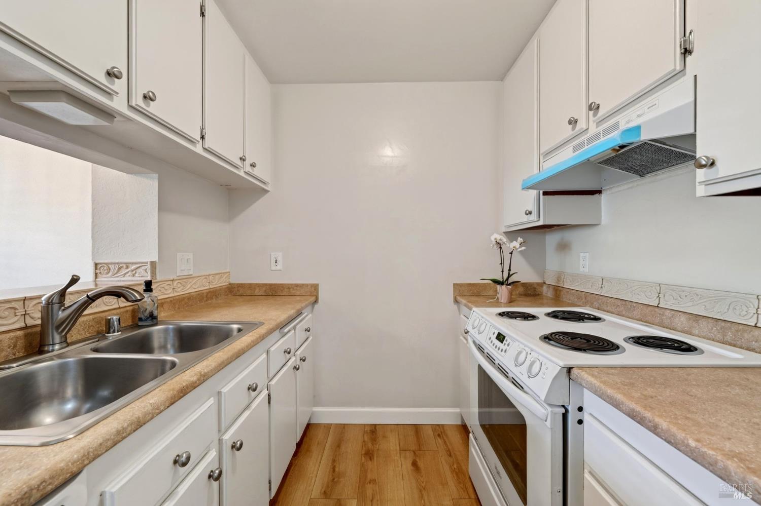 3576 Shelter Creek Drive