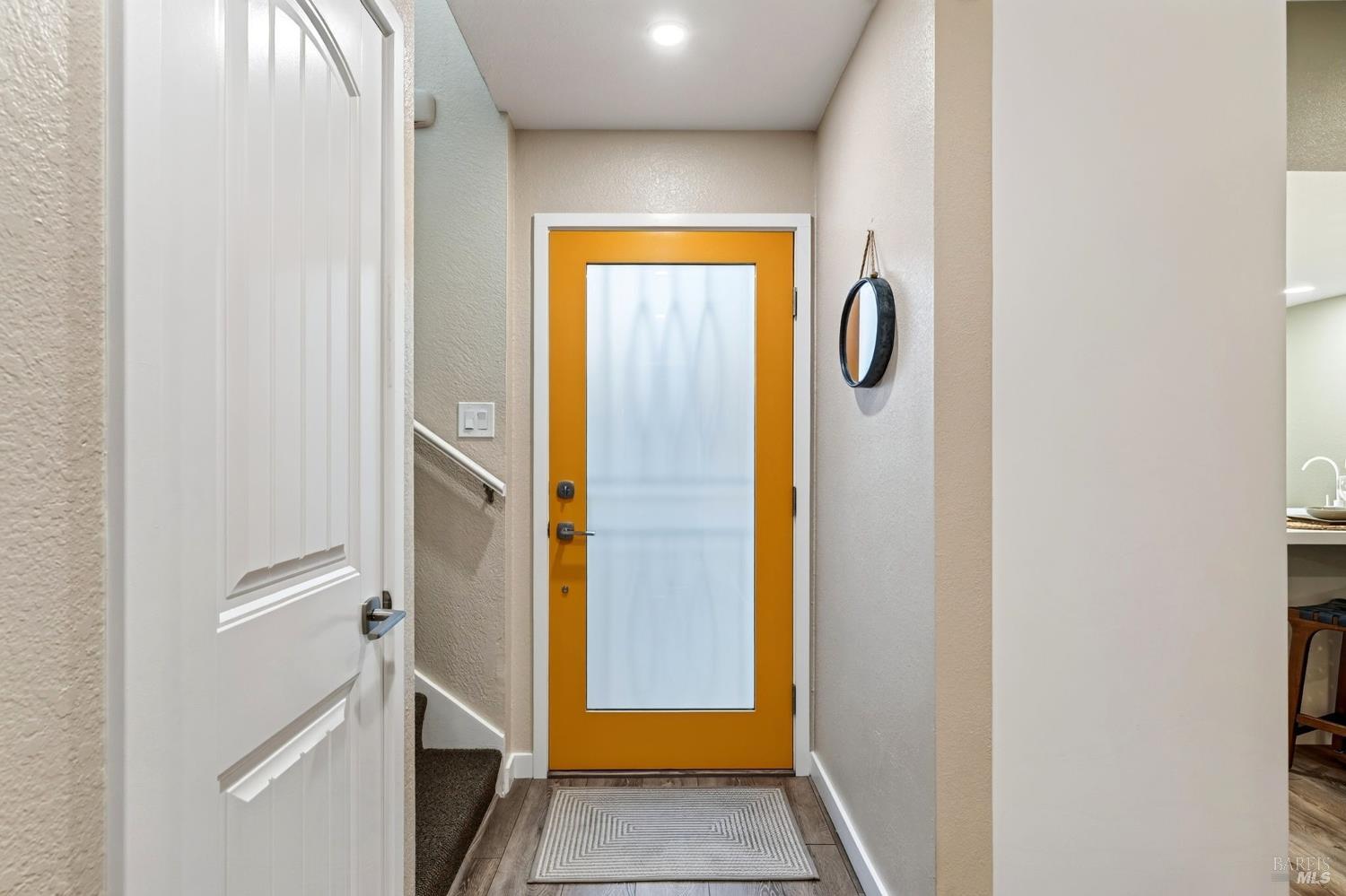 27 Blossom Court W