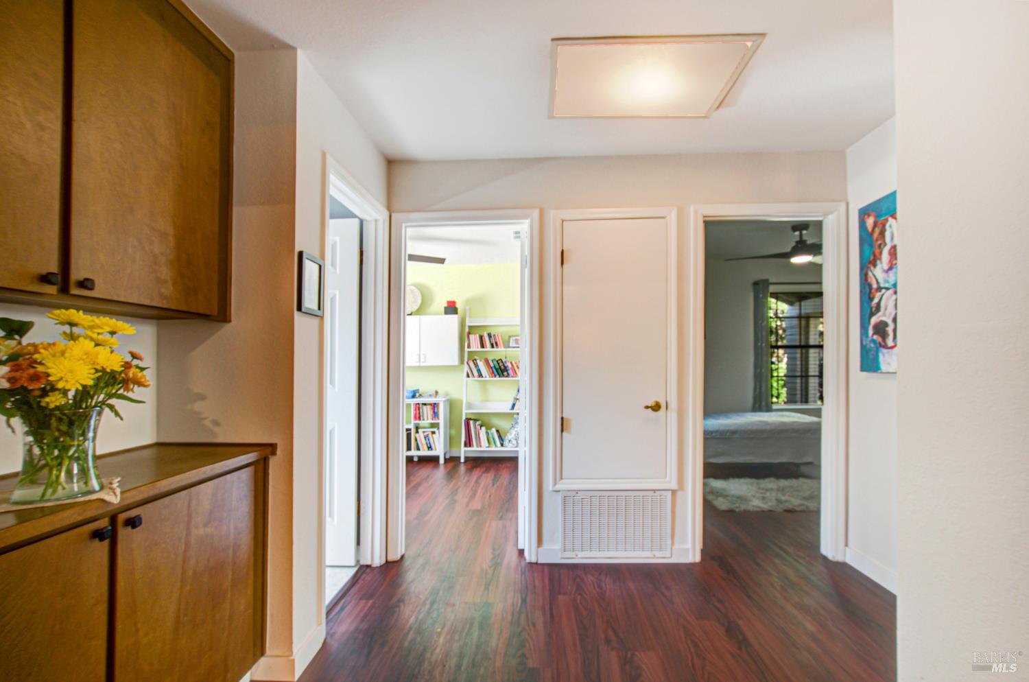 2338 Lakepark Drive