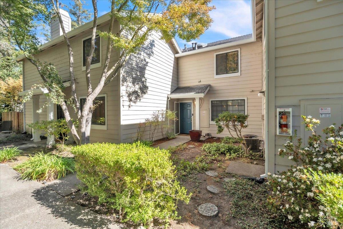 110 Golden Gate Circle