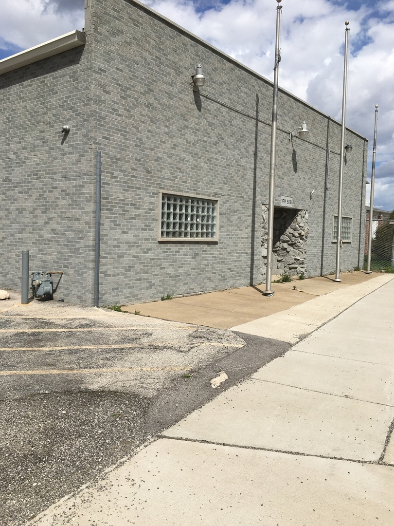 2817 Saint Charles Road