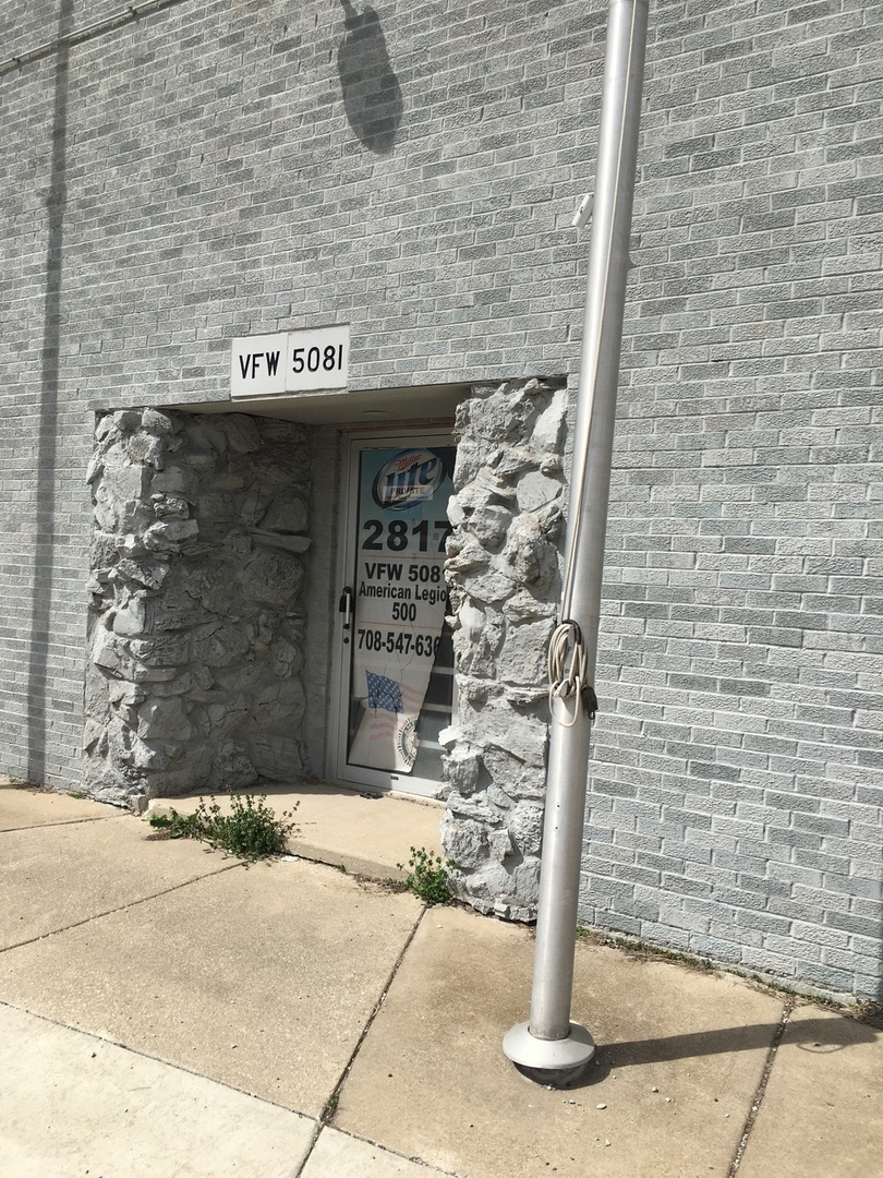 2817 Saint Charles Road