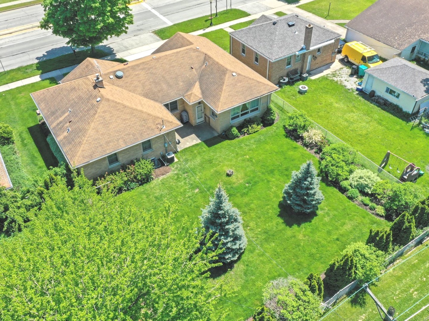 92 N Wolf Road