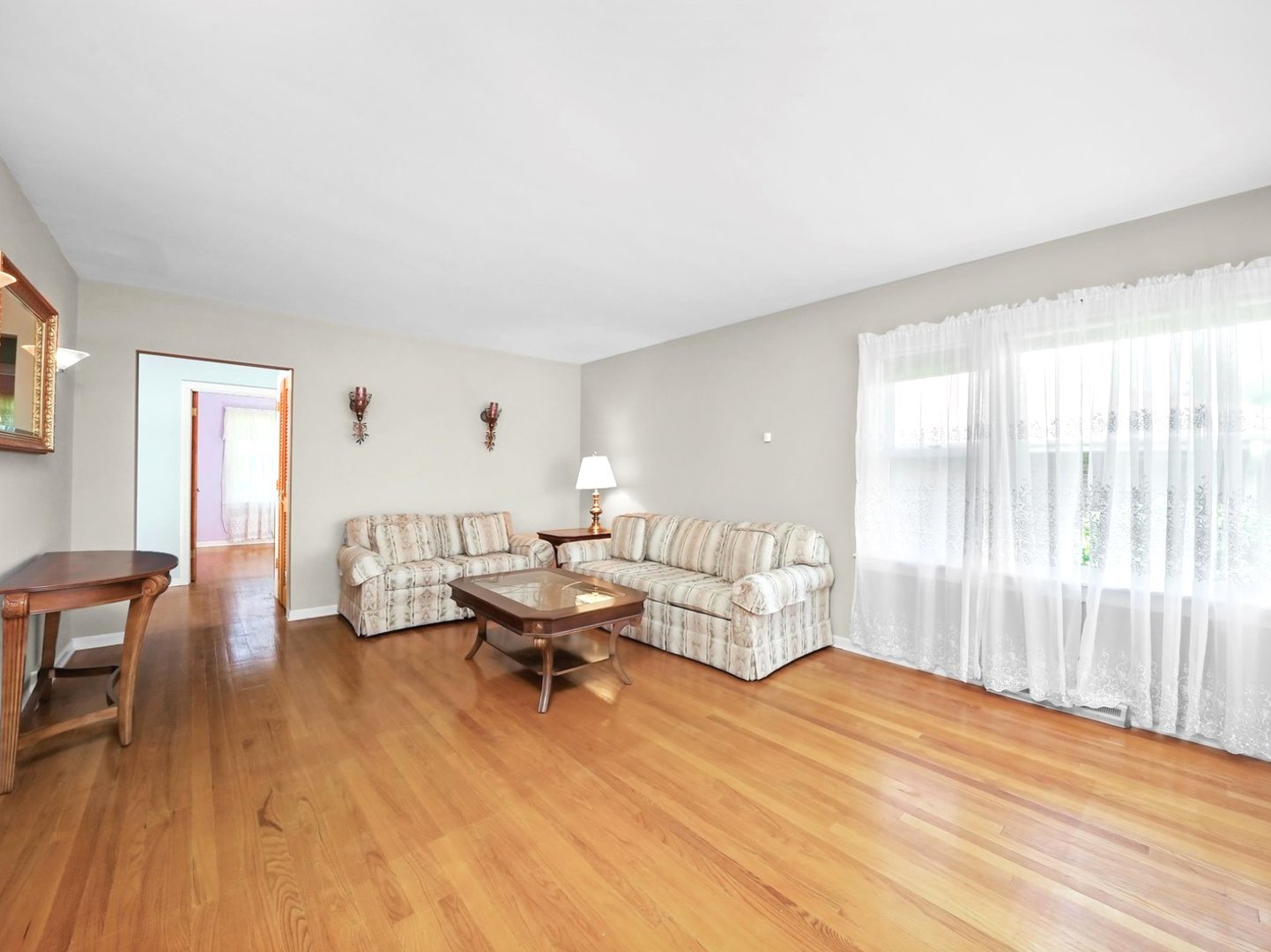 92 N Wolf Road