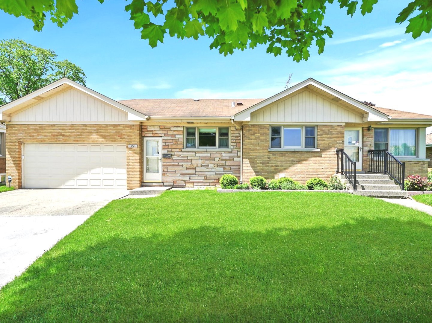 92 N Wolf Road