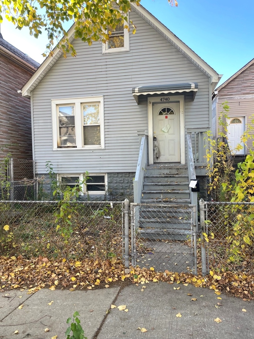 4740 S Ada Street