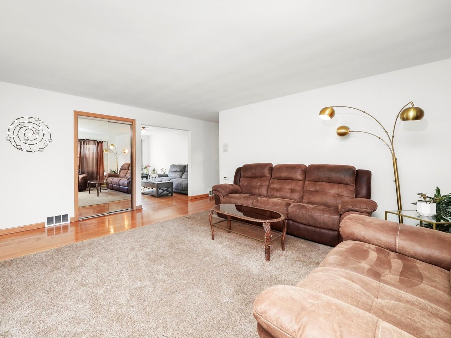 10351 Dickens Street Unit: 1W