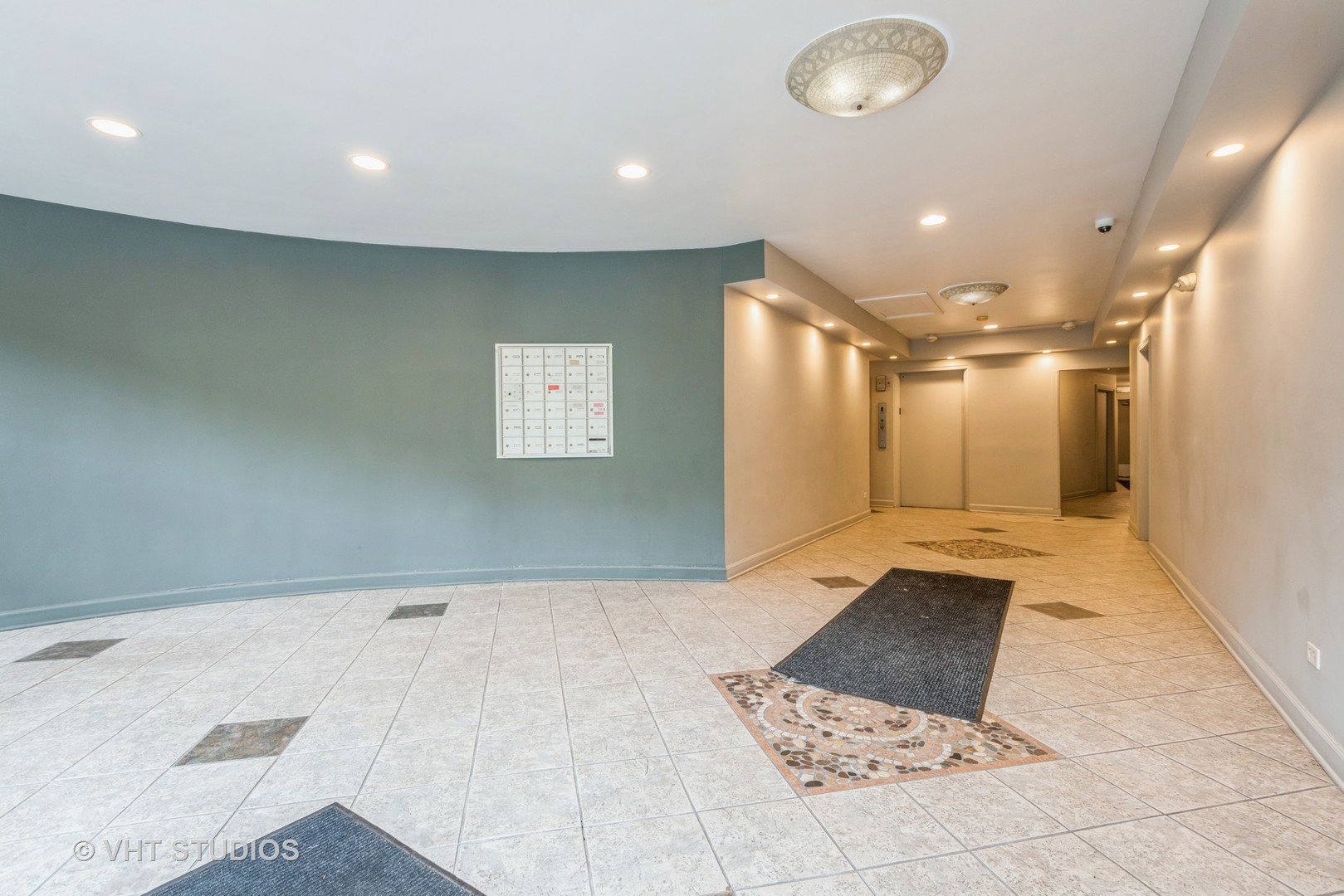 5854 N Kenmore Avenue Unit: 2B