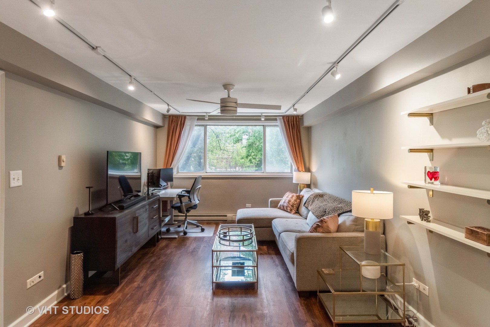 5854 N Kenmore Avenue Unit: 2B