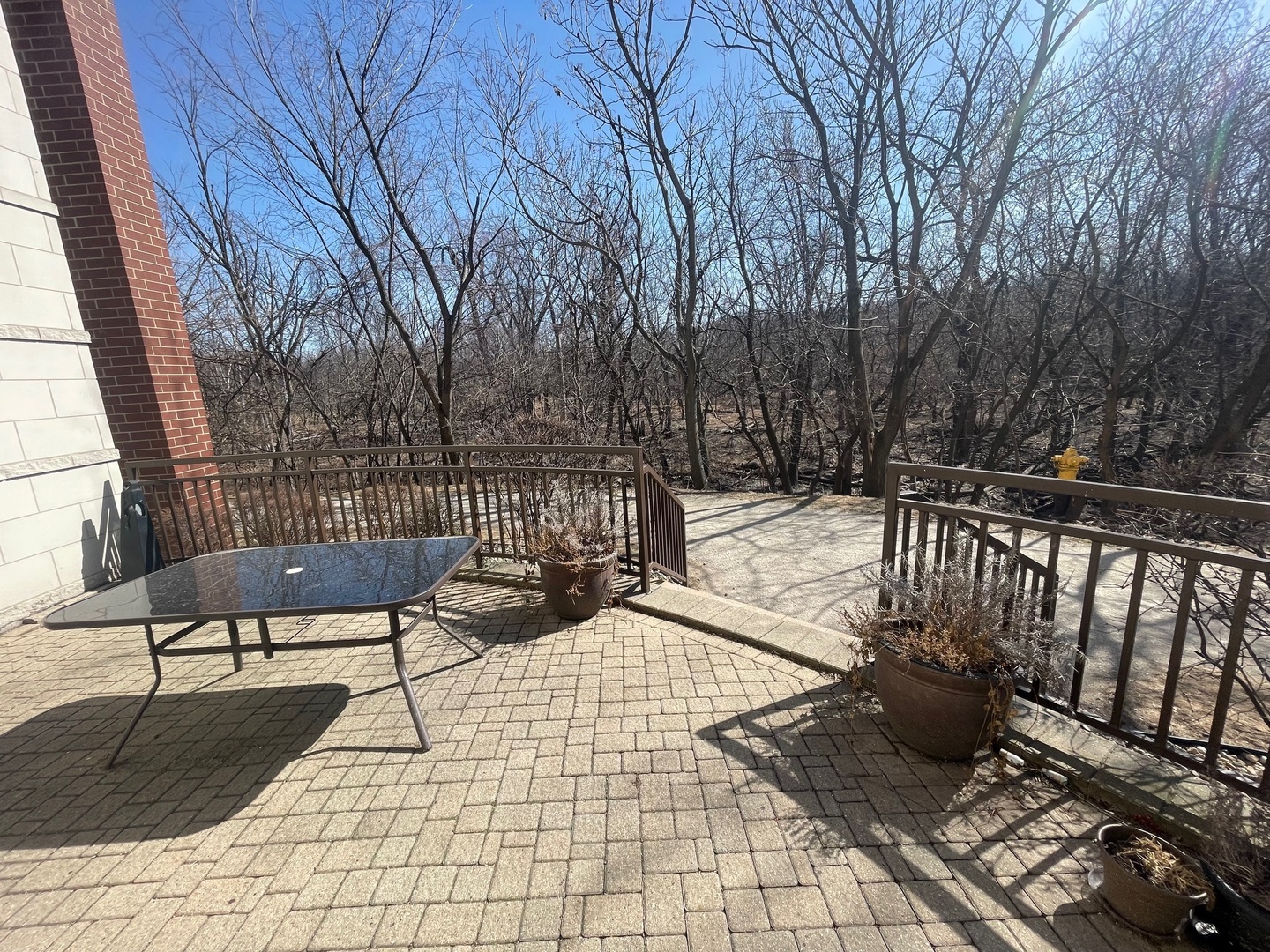 1700 Riverwoods Drive Unit: 406