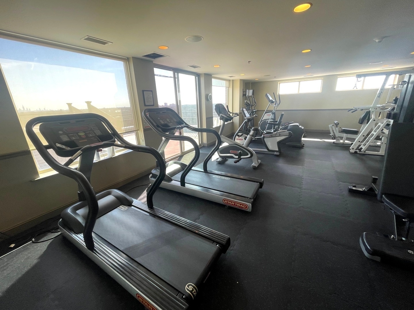 1700 Riverwoods Drive Unit: 406