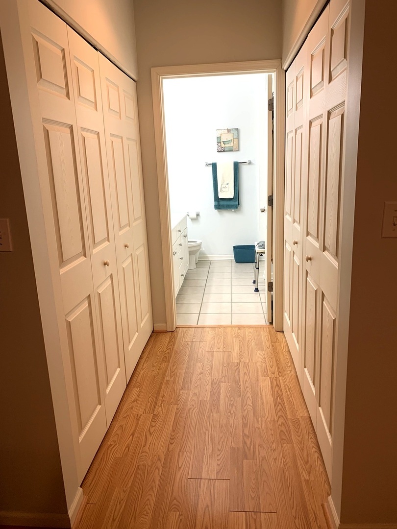 1700 Riverwoods Drive Unit: 406