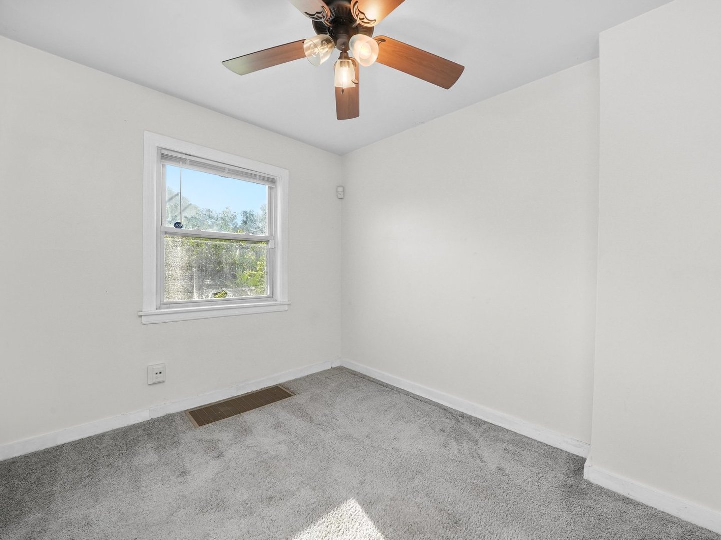 327 Geneva Avenue
