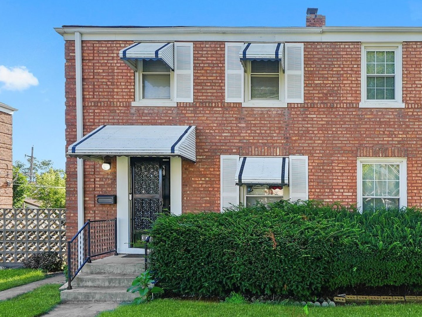 327 Geneva Avenue