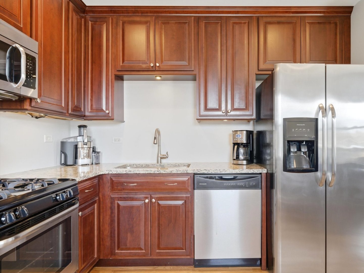 10265 Dickens Street