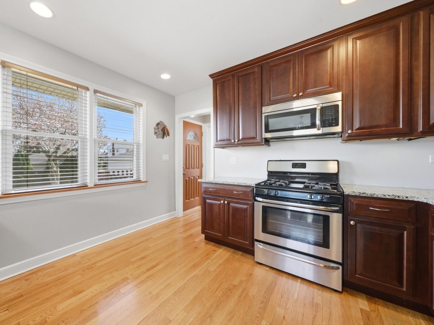 10265 Dickens Street