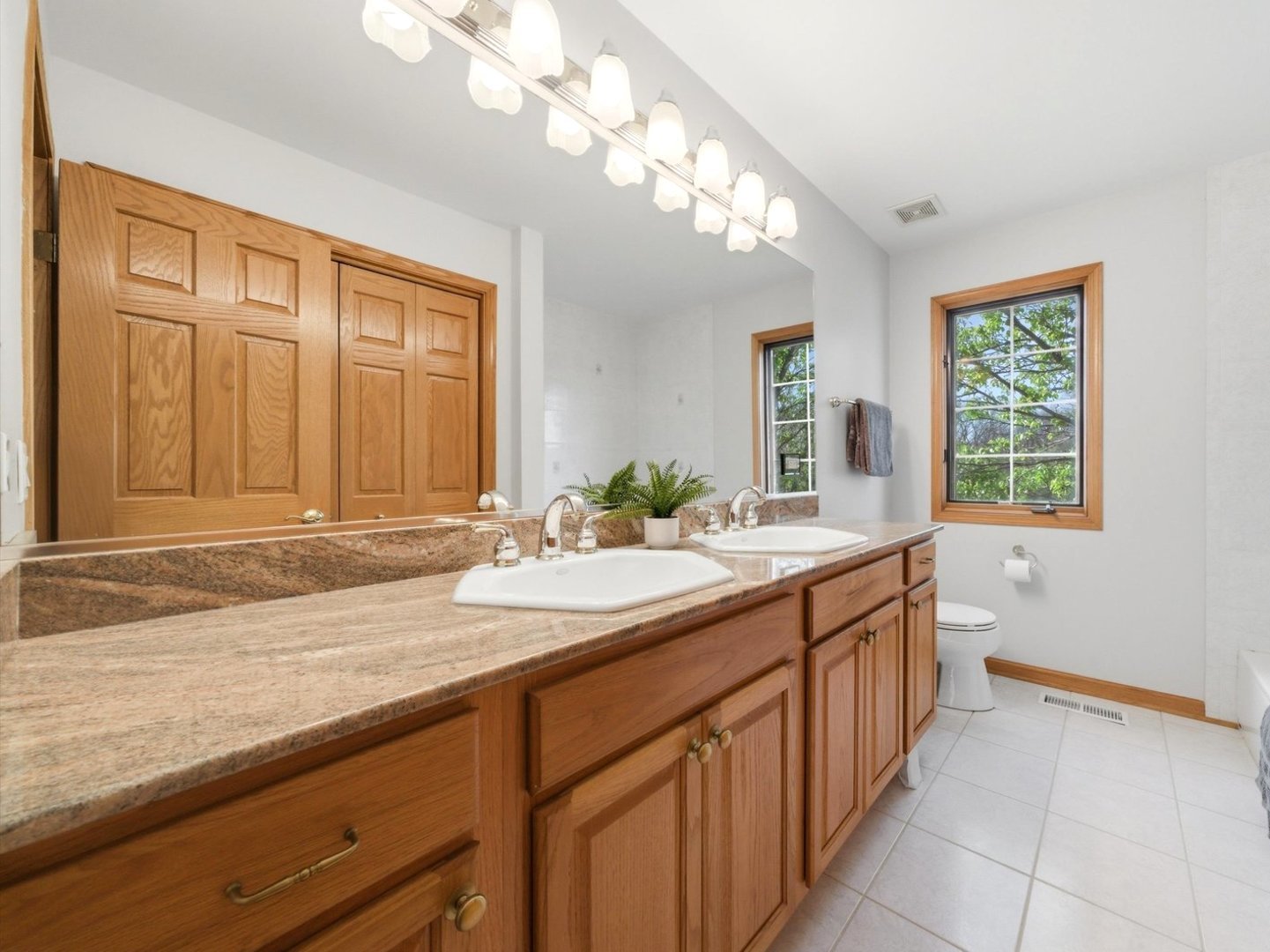 3098 Rosebrook Circle