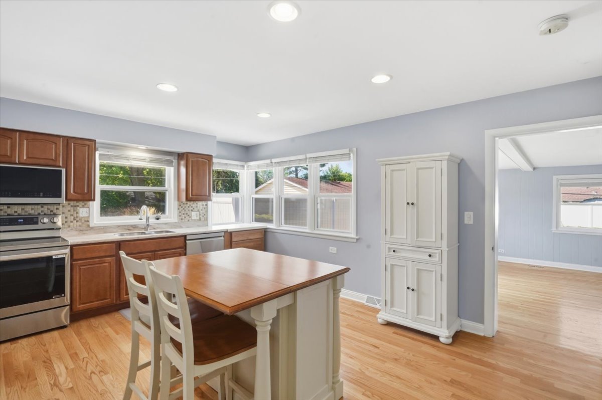 1186 Highland Road