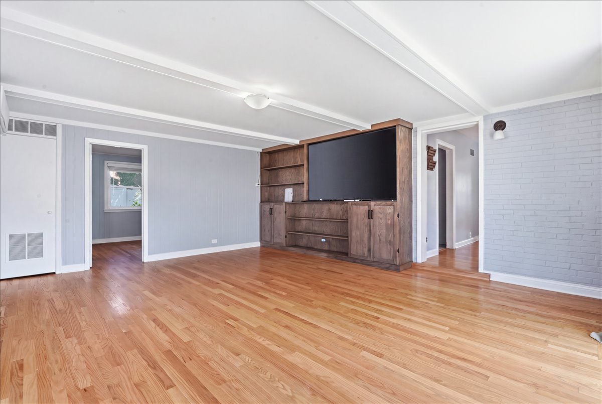 1186 Highland Road