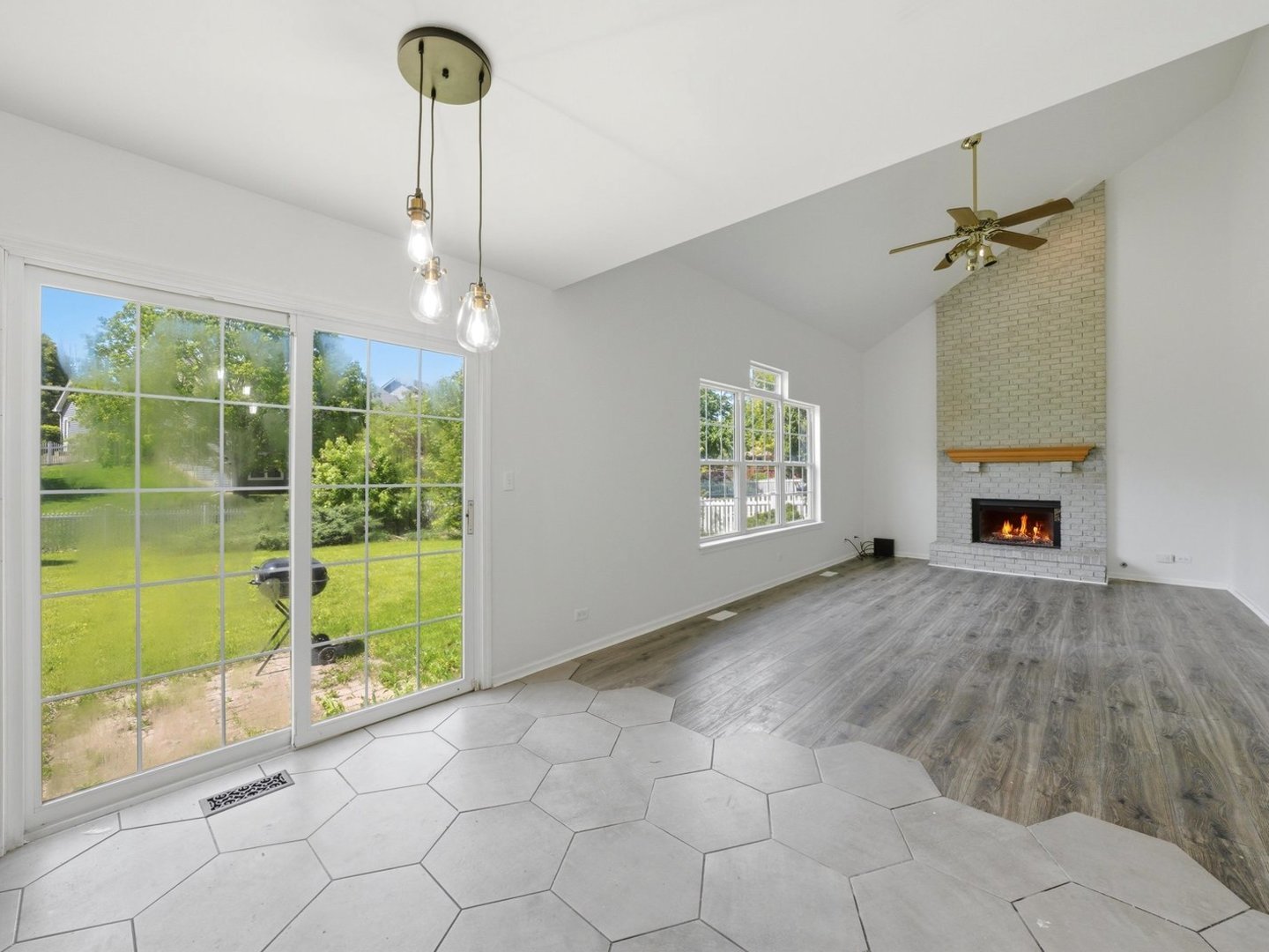225 Parkside Lane