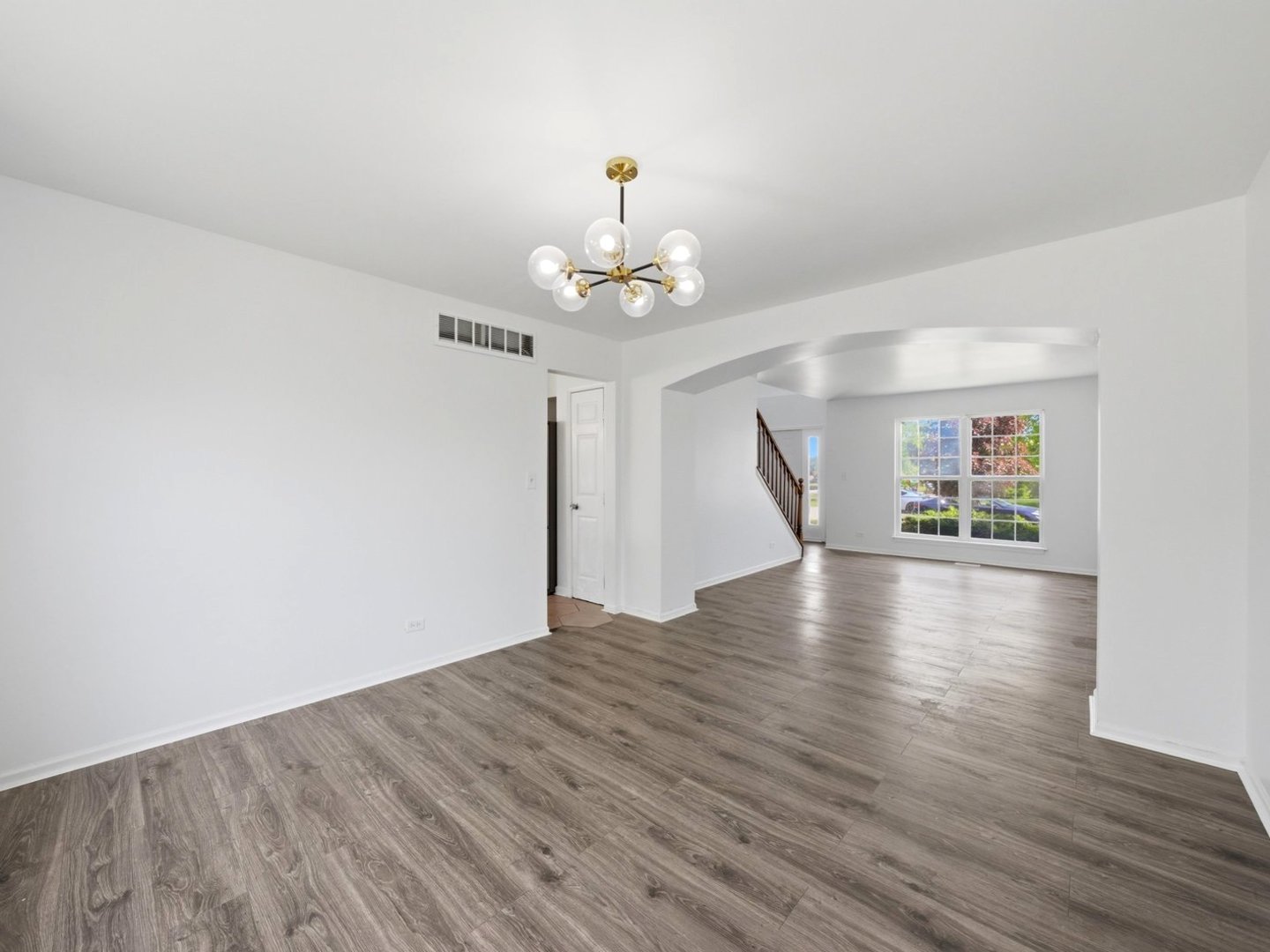 225 Parkside Lane