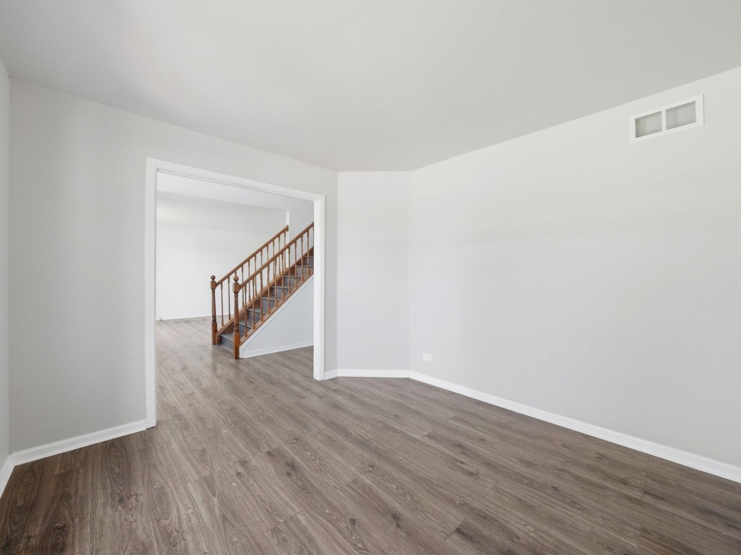 225 Parkside Lane