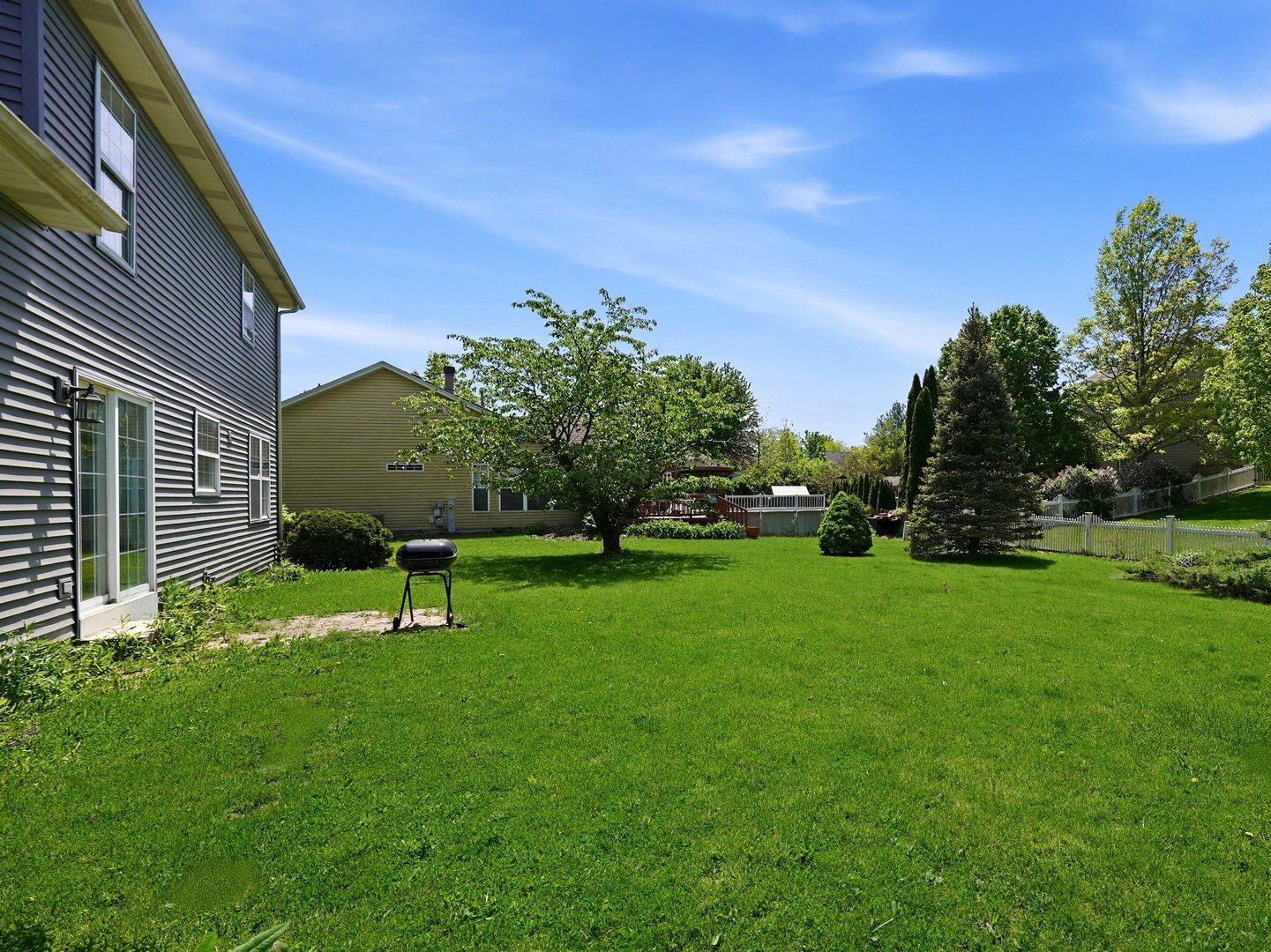 225 Parkside Lane