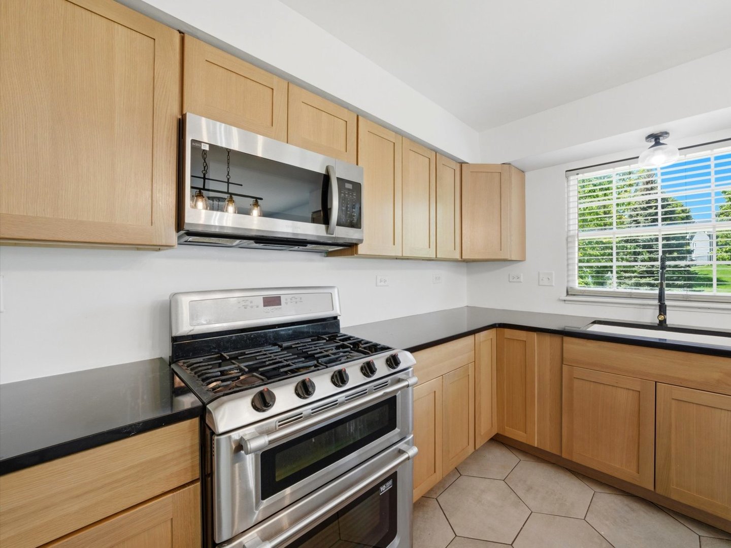 225 Parkside Lane