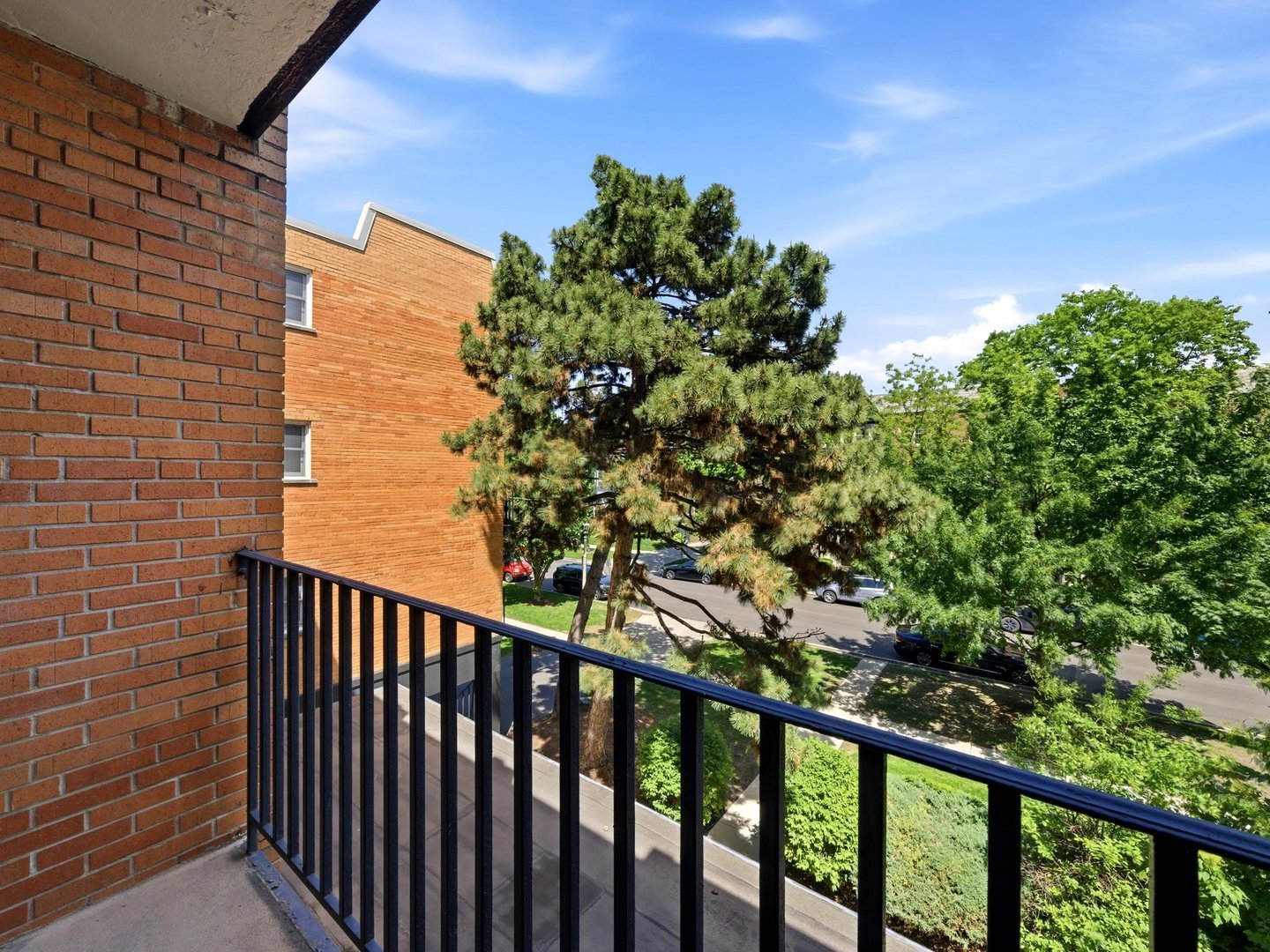 333 S EAST Avenue Unit: 306