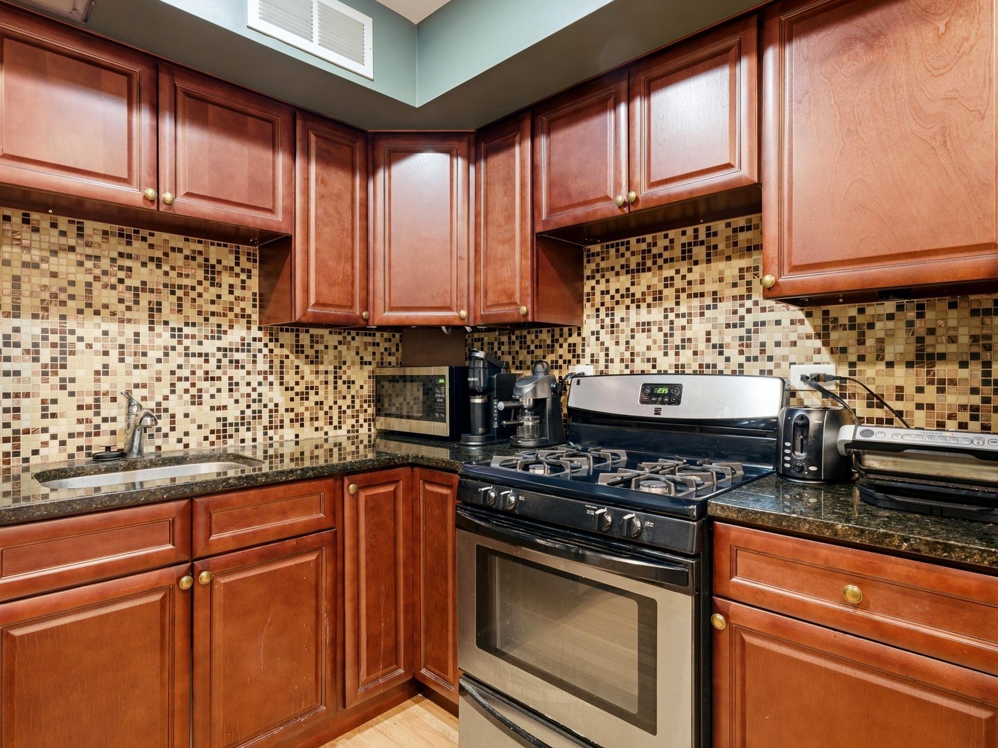 333 S EAST Avenue Unit: 306