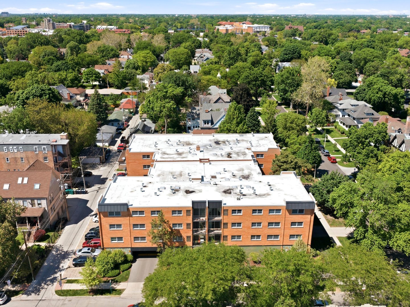 333 S EAST Avenue Unit: 306