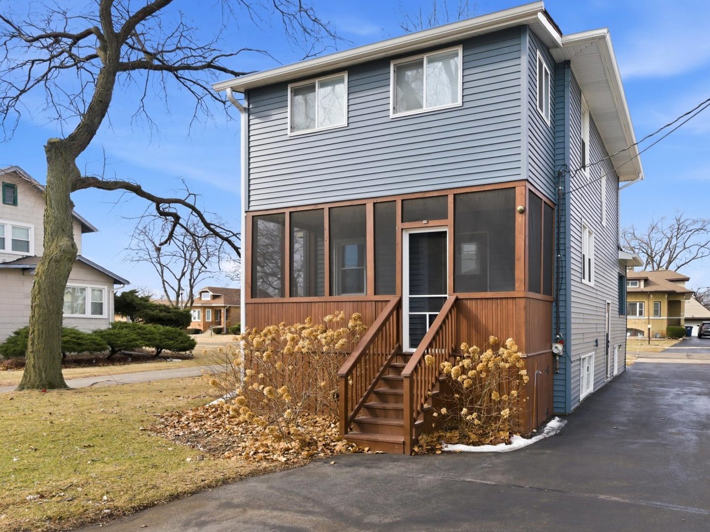 1627 S 14th Avenue