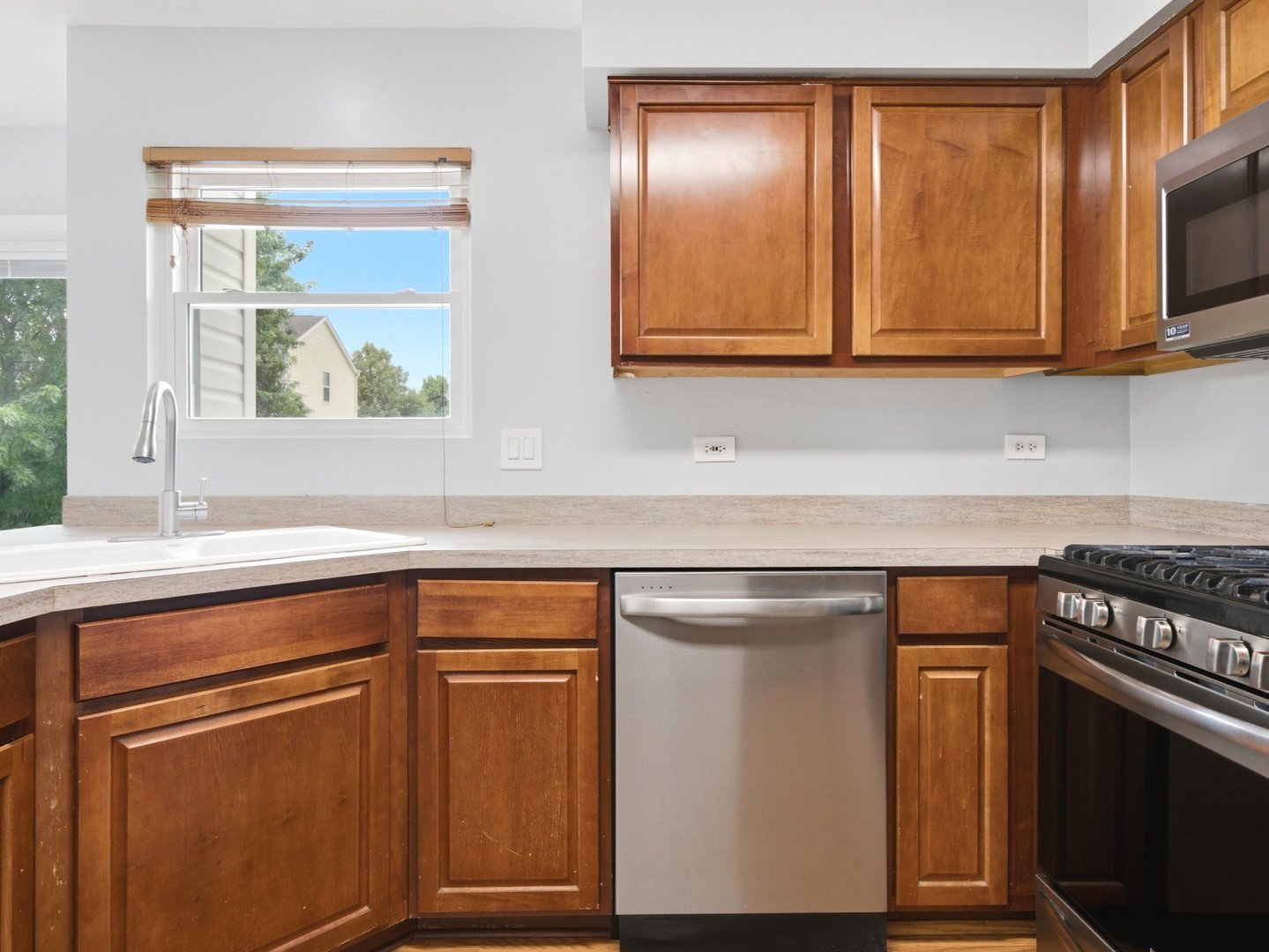 601 Greystone Lane